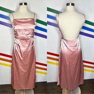 Lulu’s silky pink midi dress size small